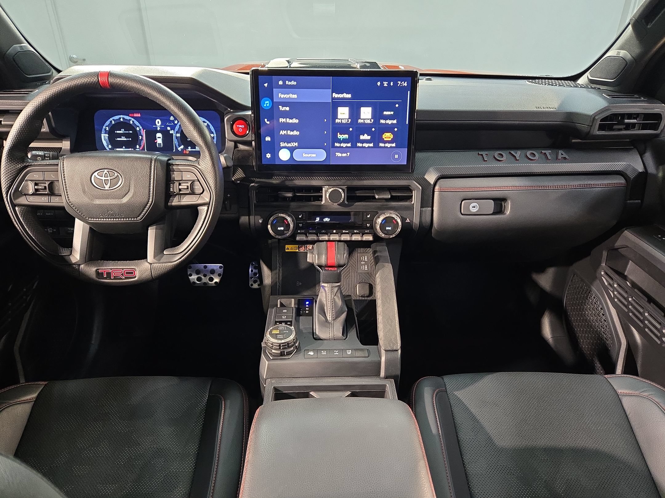 Certified 2024 Toyota Tacoma TRD Pro AWD/4WD image 10