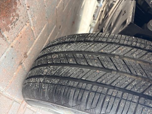 Certified 2025 BMW X1 xDrive28i w/ Convenience Package image 12