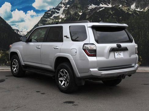 Certified 2021 Toyota 4Runner TRD Off-Road Premium image 9