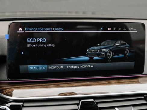 Used 2023 BMW M550i xDrive w/ Executive Package AWD/4WD image 40