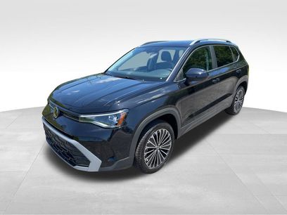 New 2026 Volkswagen Taos SE