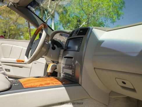 Used 2004 Cadillac XLR image 63