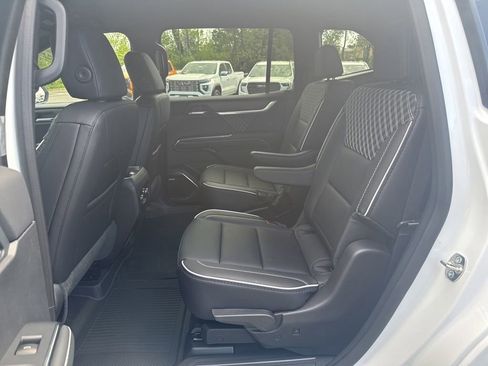 New 2026 GMC Acadia Denali w/ Super Cruise Package AWD/4WD image 11