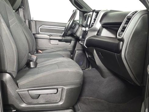 Used 2024 RAM 2500 Big Horn w/ Safety Group image 30