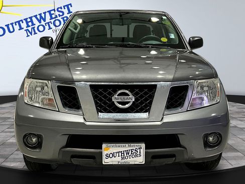 Used 2019 Nissan Frontier SV w/ Value Truck Package RWD image 2