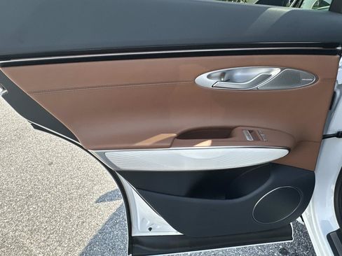 New 2026 Genesis GV70 2.5T Advanced AWD/4WD image 29