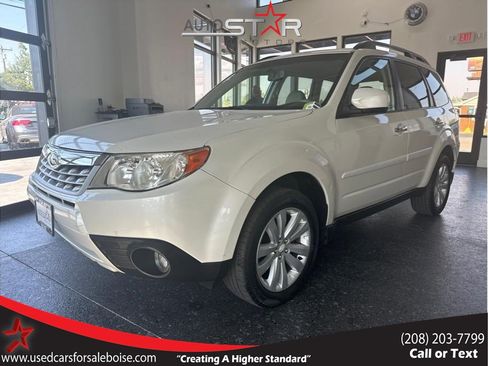 Used 2011 Subaru Forester 2.5X Premium image 1