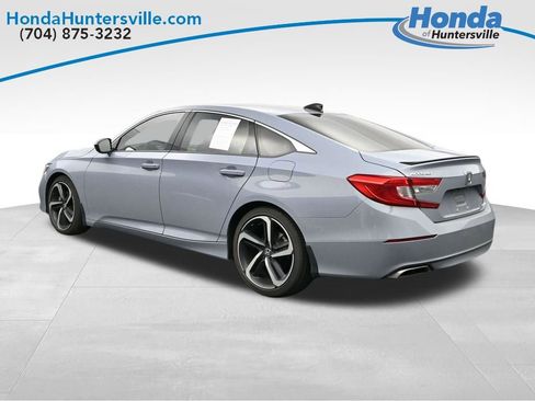 Used 2022 Honda Accord Sport image 6