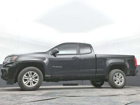 Used 2021 Chevrolet Colorado LT w/ Fleet Safety Package image 40