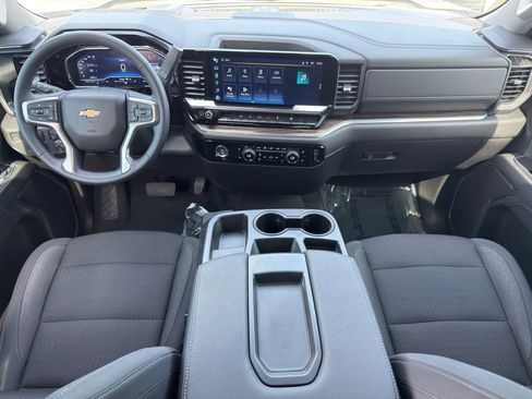 Used 2024 Chevrolet Silverado 1500 LT RWD image 24