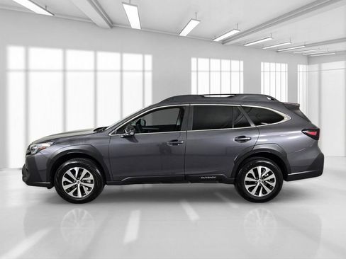 Certified 2025 Subaru Outback Premium w/ Popular Package #1A AWD/4WD image 4