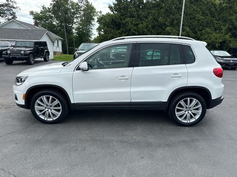 Used 2012 Volkswagen Tiguan SE AWD/4WD image 6