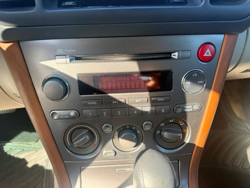 Used 2006 Subaru Outback 2.5i Special Edition image 14