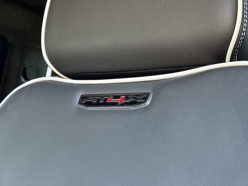 Used 2024 GMC Sierra 2500 AT4X image 28