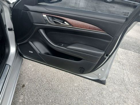 Used 2017 Cadillac CTS Luxury image 16