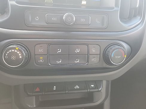 Used 2019 Chevrolet Colorado W/T w/ Custom Special Edition image 15