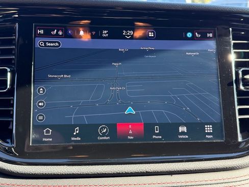 Certified 2025 Dodge Durango GT image 25