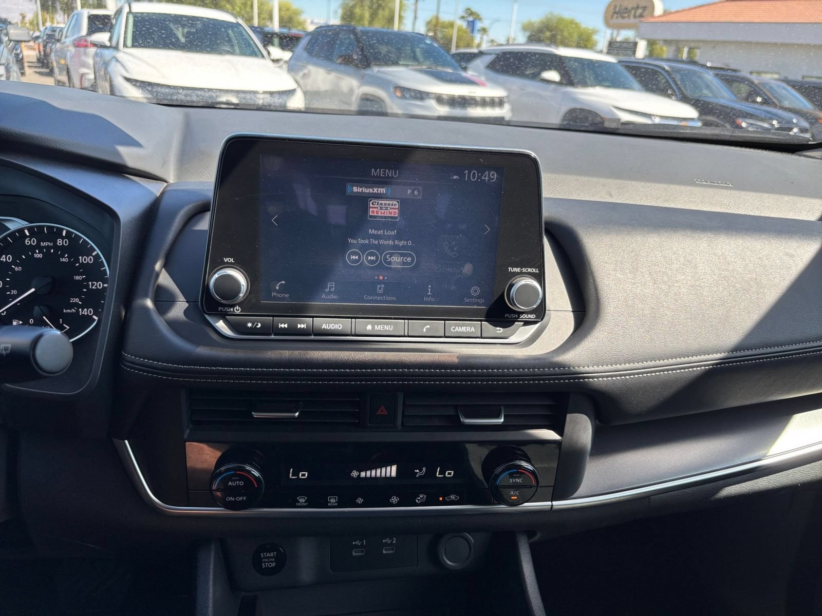 Used 2025 Nissan Rogue SV AWD/4WD image 16