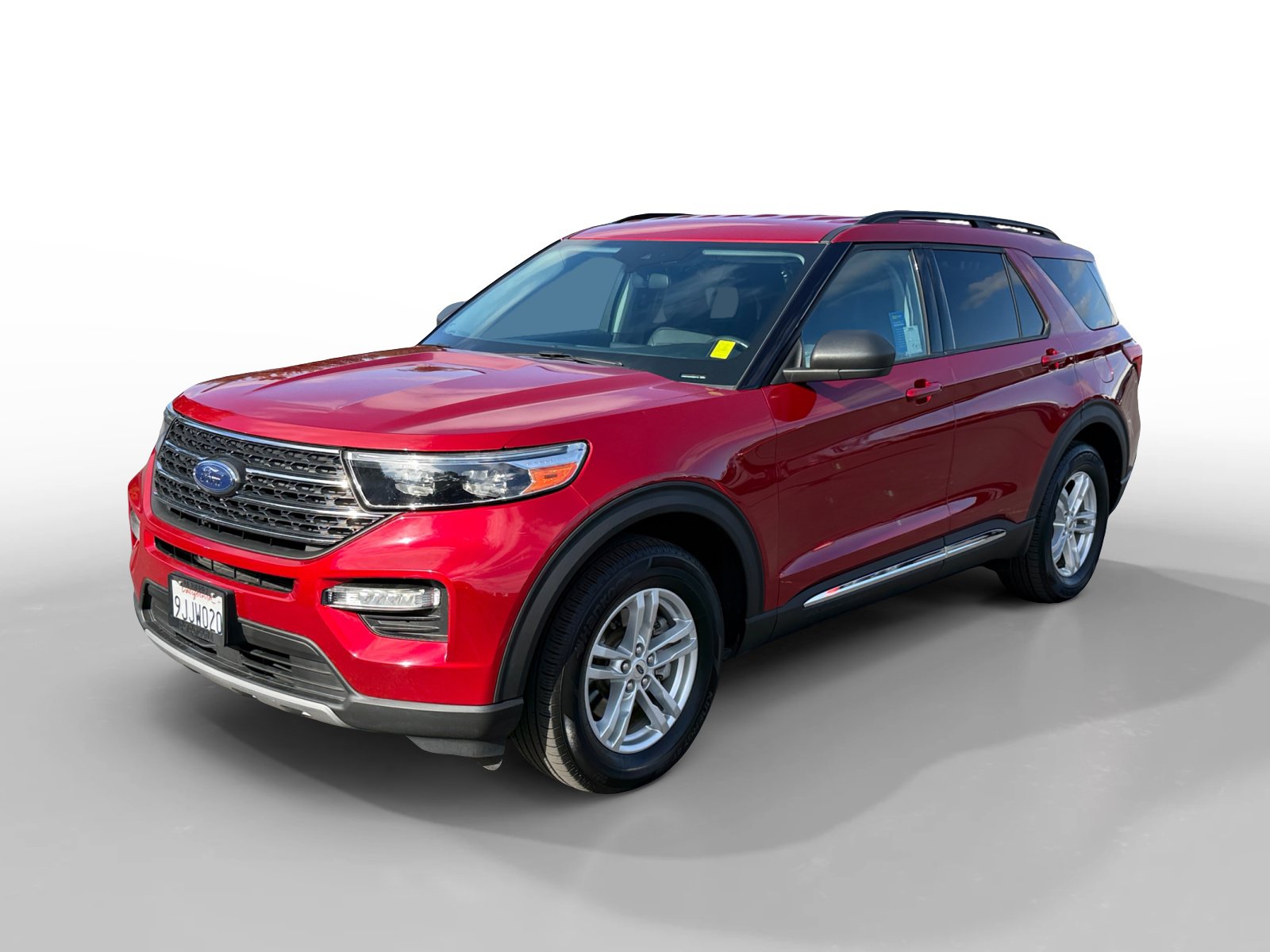 Certified 2023 Ford Explorer XLT w/ Equipment Group 202A RWD image 1