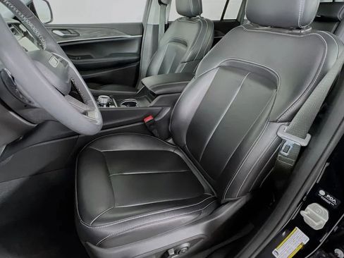 Used 2023 Jeep Grand Cherokee 4WD 4xe image 23