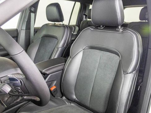 New 2025 Jeep Grand Cherokee L Altitude image 15