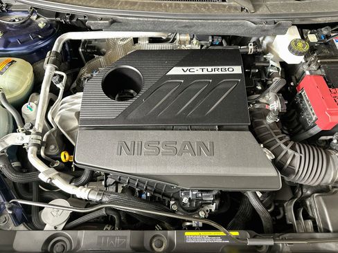 Used 2025 Nissan Rogue SV AWD/4WD image 32