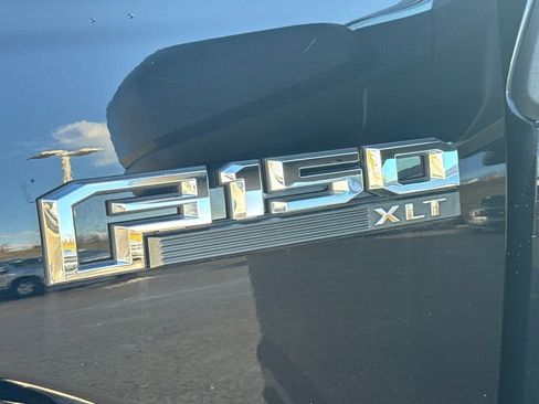 Used 2016 Ford F150 XLT w/ XTR Package image 23