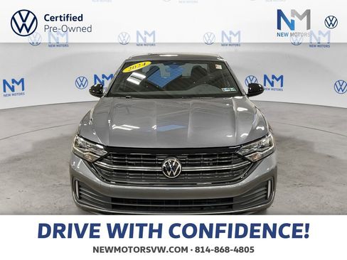 Used 2024 Volkswagen Jetta Sport FWD image 8