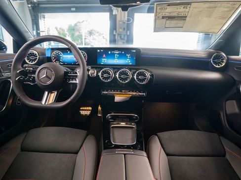 New 2026 Mercedes-Benz CLA 250 4MATIC image 9