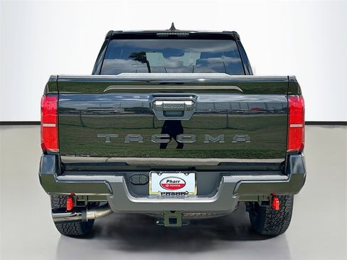 New 2025 Toyota Tacoma TRD Off-Road image 5