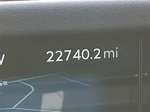 Used 2024 Lincoln Nautilus Reserve w/ Equipment Group 202A image 21