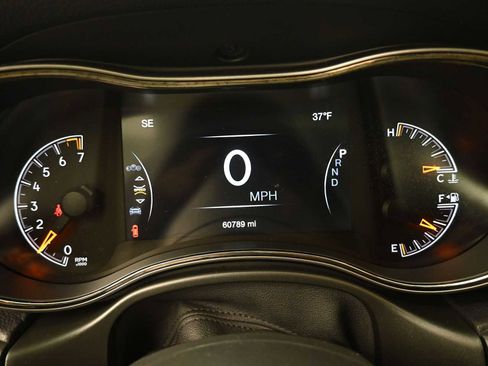 Used 2020 Jeep Grand Cherokee Limited X image 7