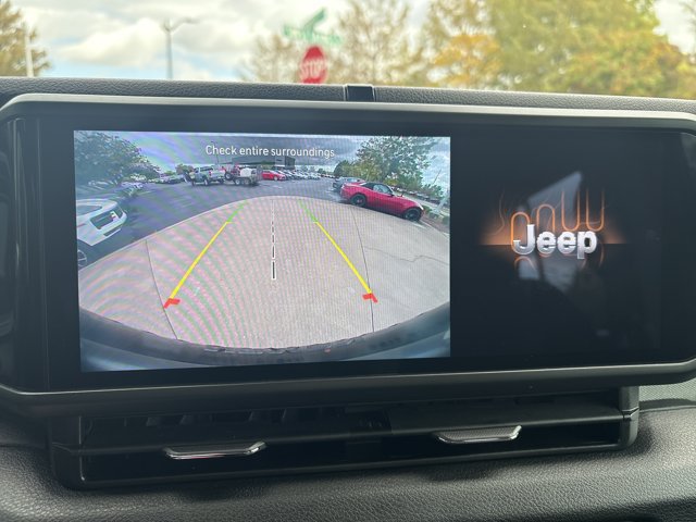Used 2026 Jeep Wrangler Unlimited Sport AWD/4WD image 28