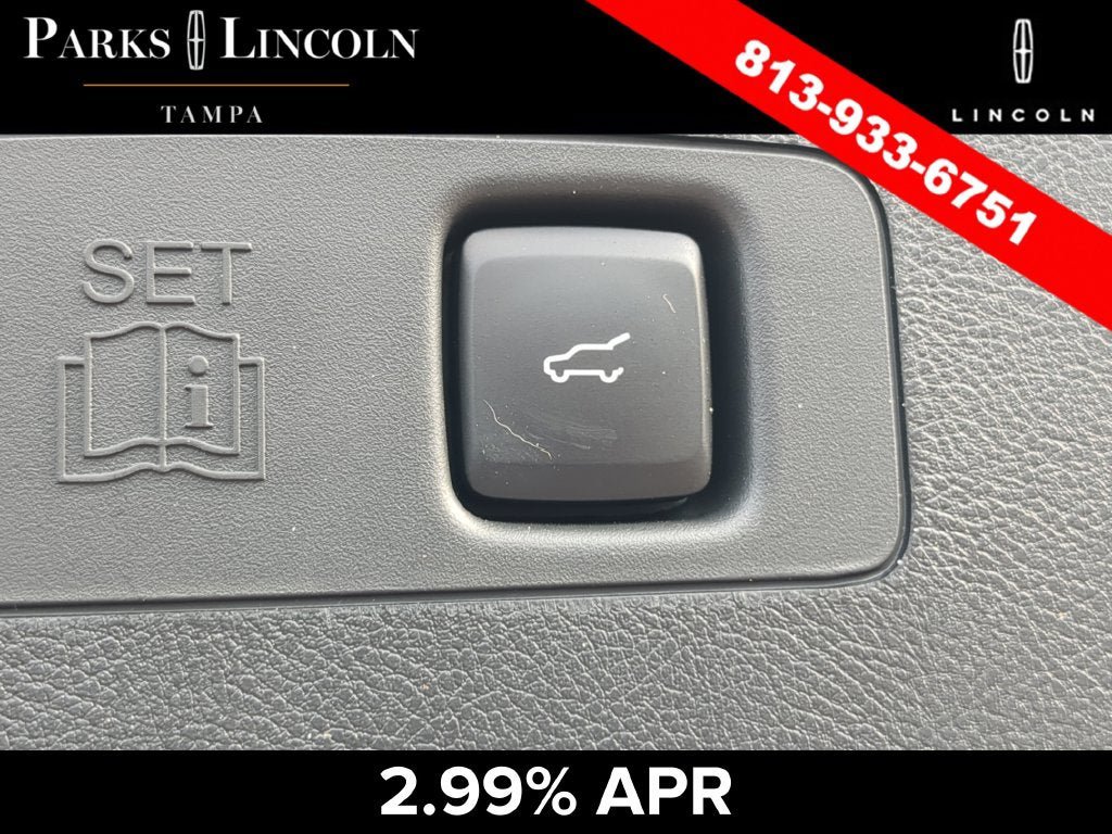 Certified 2023 Lincoln Corsair Reserve w/ Equipment Group 201A AWD/4WD image 9