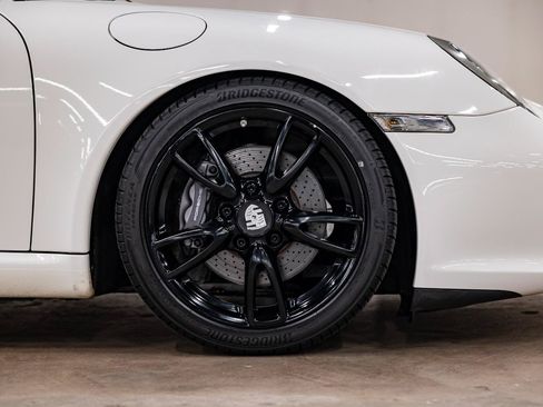 Used 2009 Porsche 911 GT3 RS image 38
