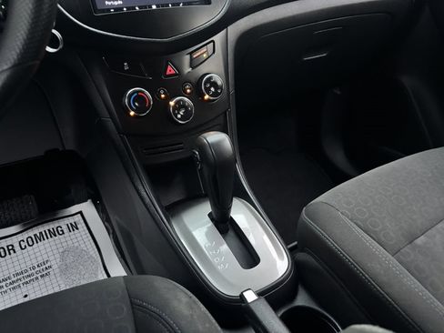 Used 2016 Chevrolet Trax LS image 19