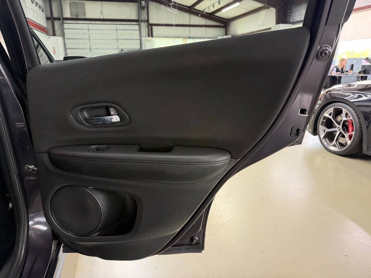 Used 2017 Honda HR-V LX image 14