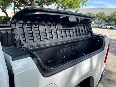 Certified 2025 RAM 1500 Limited AWD/4WD image 37