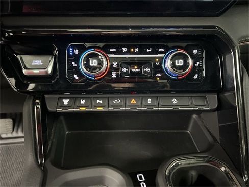 Certified 2024 GMC Sierra 2500 AT4 w/ AT4 Premium Plus Package image 18