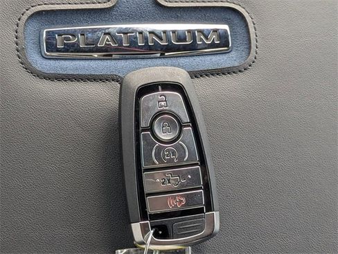 New 2026 Ford F250 Platinum image 34