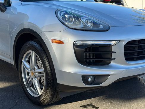 Used 2016 Porsche Cayenne S AWD/4WD image 13
