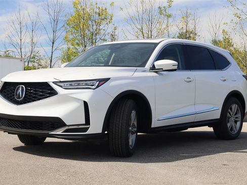 New 2026 Acura MDX SH-AWD image 3