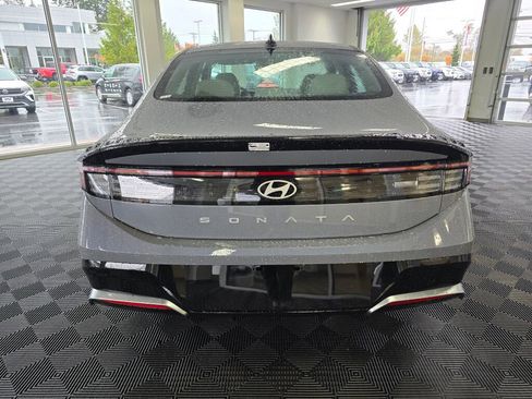 New 2026 Hyundai Sonata SEL image 5