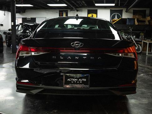 Used 2022 Hyundai Elantra SEL w/ Convenience Package image 6