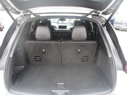 Used 2022 Acura MDX A-Spec AWD/4WD image 17