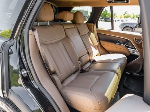 New 2026 Land Rover Range Rover SE AWD/4WD image 47
