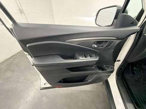 Used 2019 Honda Pilot EX image 21