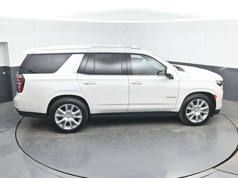 Used 2022 Chevrolet Tahoe High Country AWD/4WD image 47