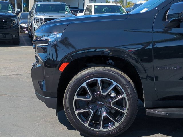 Used 2023 Chevrolet Tahoe RST w/ Luxury Package AWD/4WD image 33