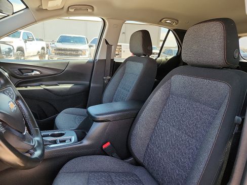 Used 2024 Chevrolet Equinox LT w/ LPO, Floor Liner Package FWD image 12